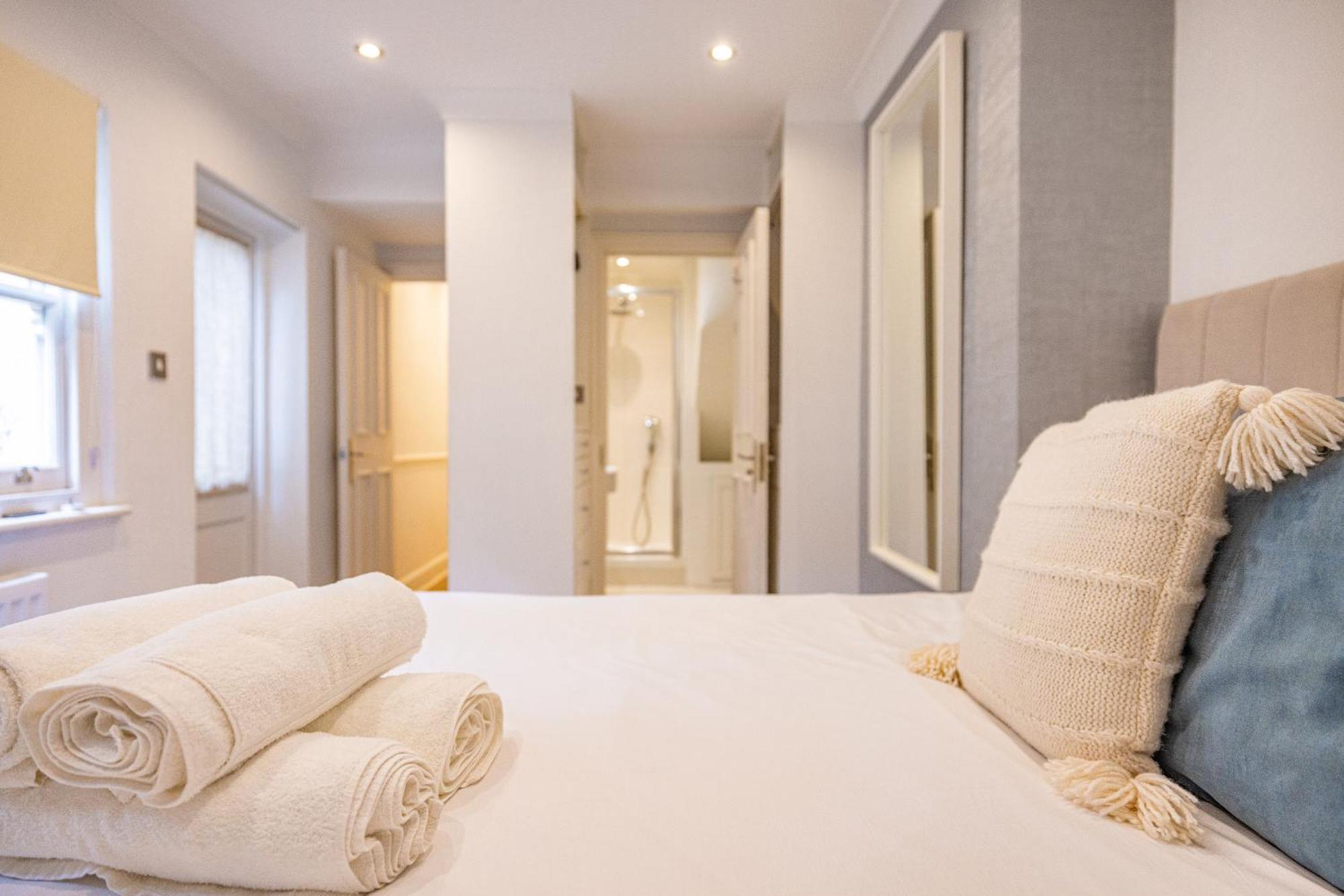 Gorgeous 3 B Edroom In Little Venice Londra