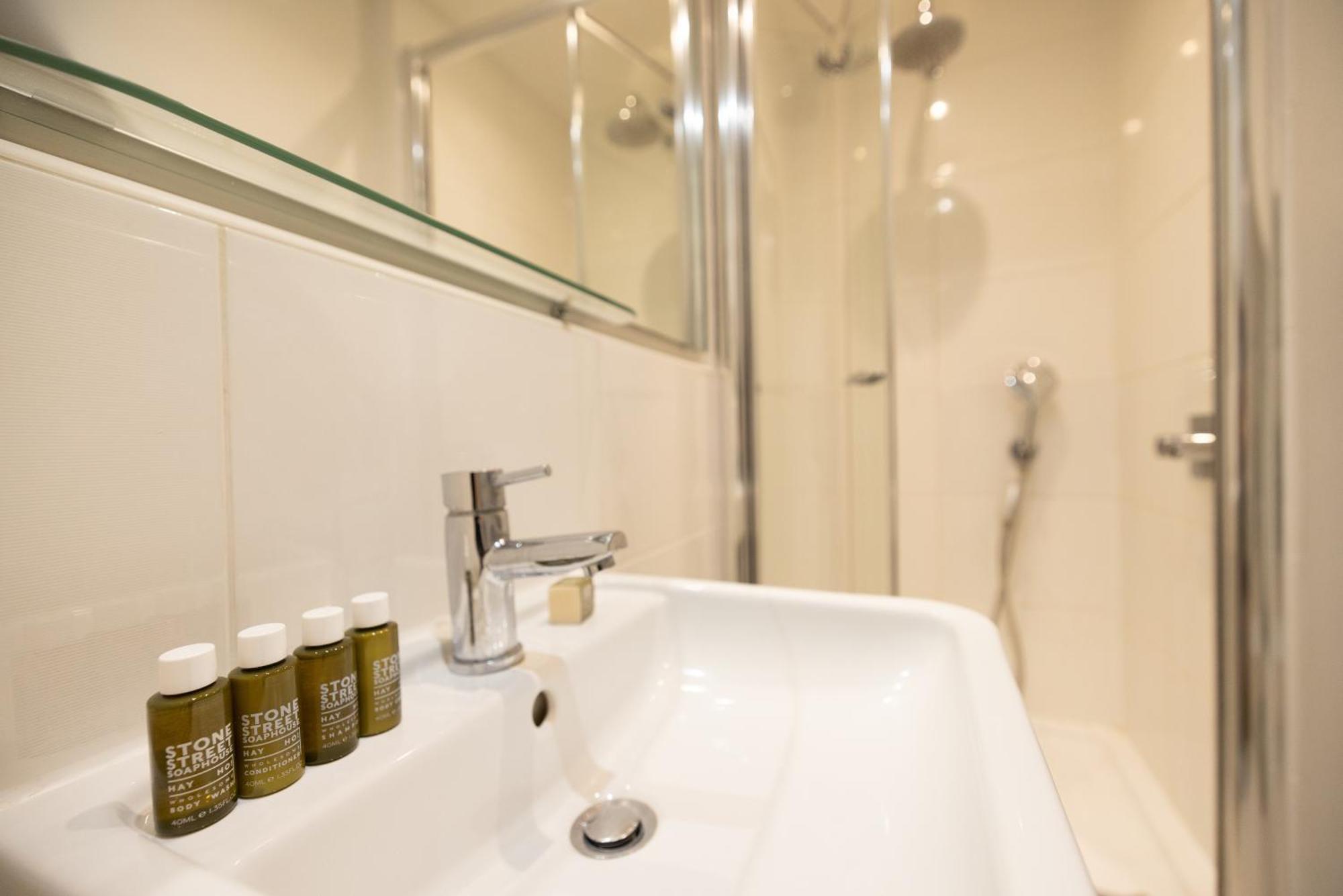 Gorgeous 3 B Edroom In Little Venice Appartamento *